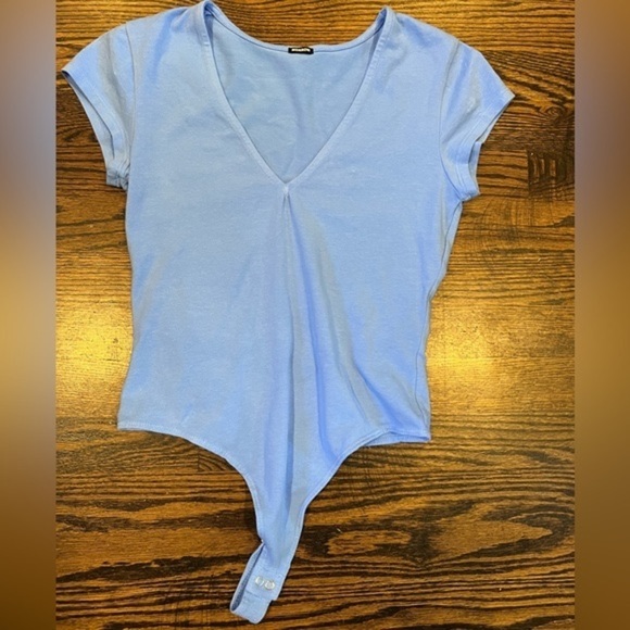 MONROW Thong V Neck Bodysuit Blue Size Small Minimalist Comfy Stretchy NWT - Picture 6 of 6